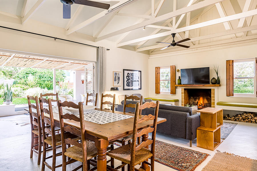 self-catering cottage living area