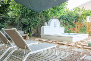 self-catering cottage pool