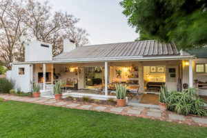 slef-catering family house
